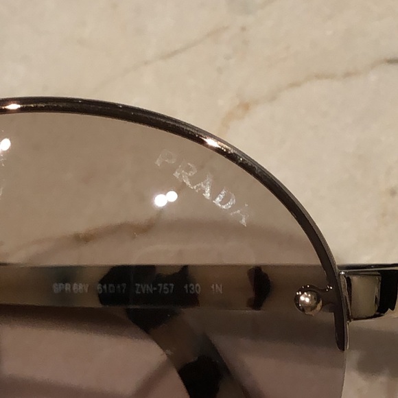 NEW! PRADA Heritage round sunglasses - Picture 7 of 11